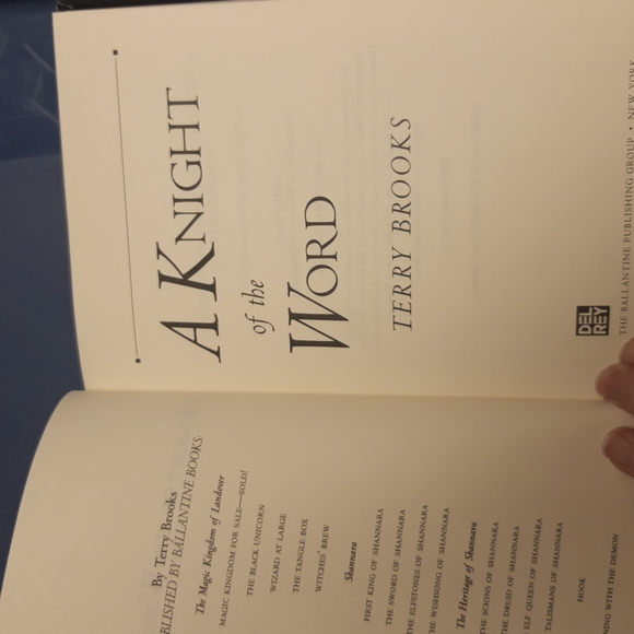 Terry Brooks A Knight of the Word - Picture 5 of 8